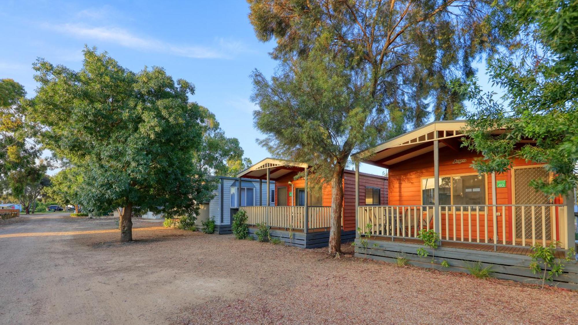 Yarrawonga Riverlands Tourist Park Exteriör bild