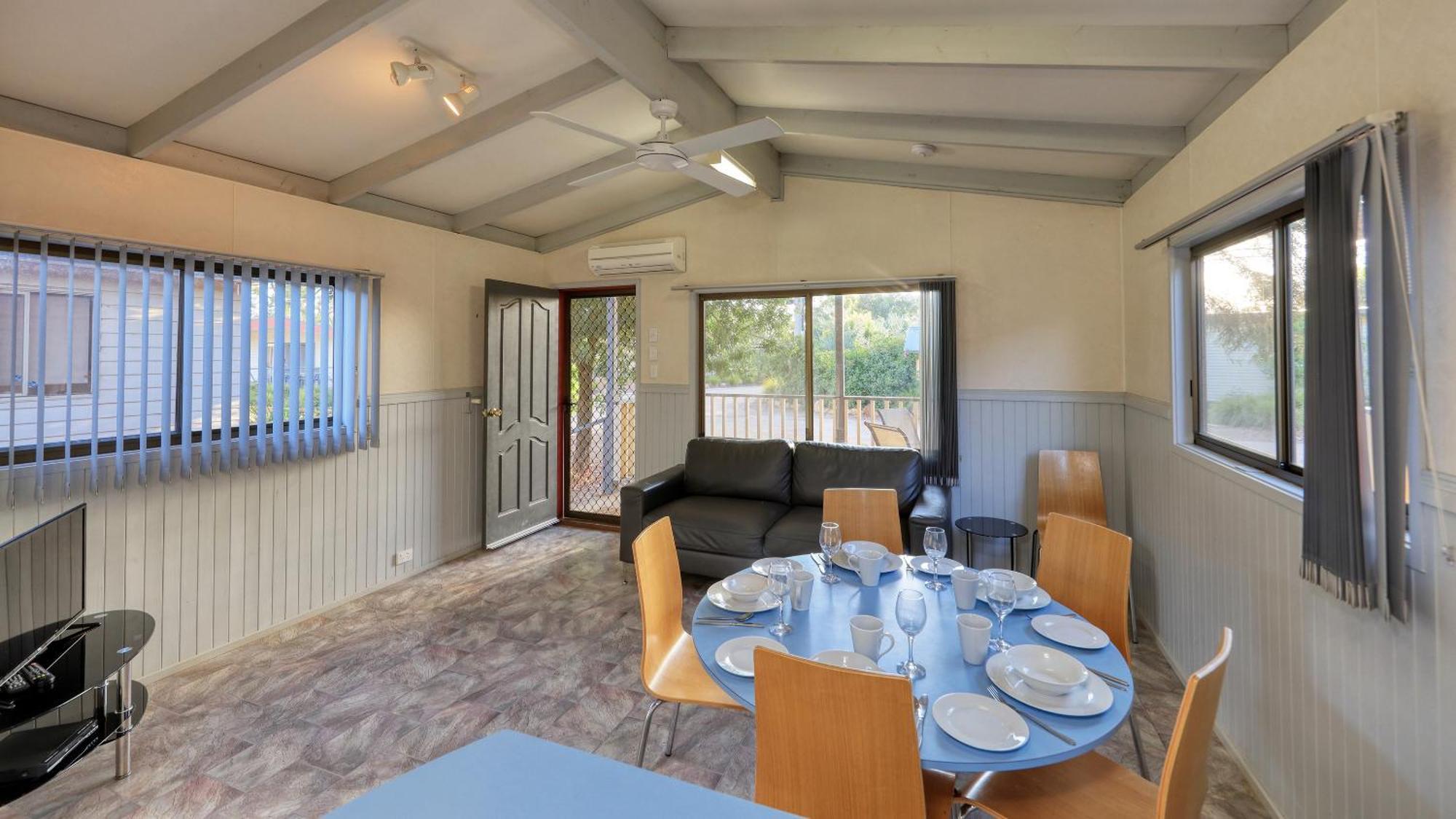 Yarrawonga Riverlands Tourist Park Rum bild